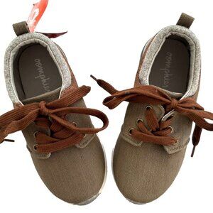 NWT Oomphies Sunny Lace Up Canvas Sneakers Boys Size 11T